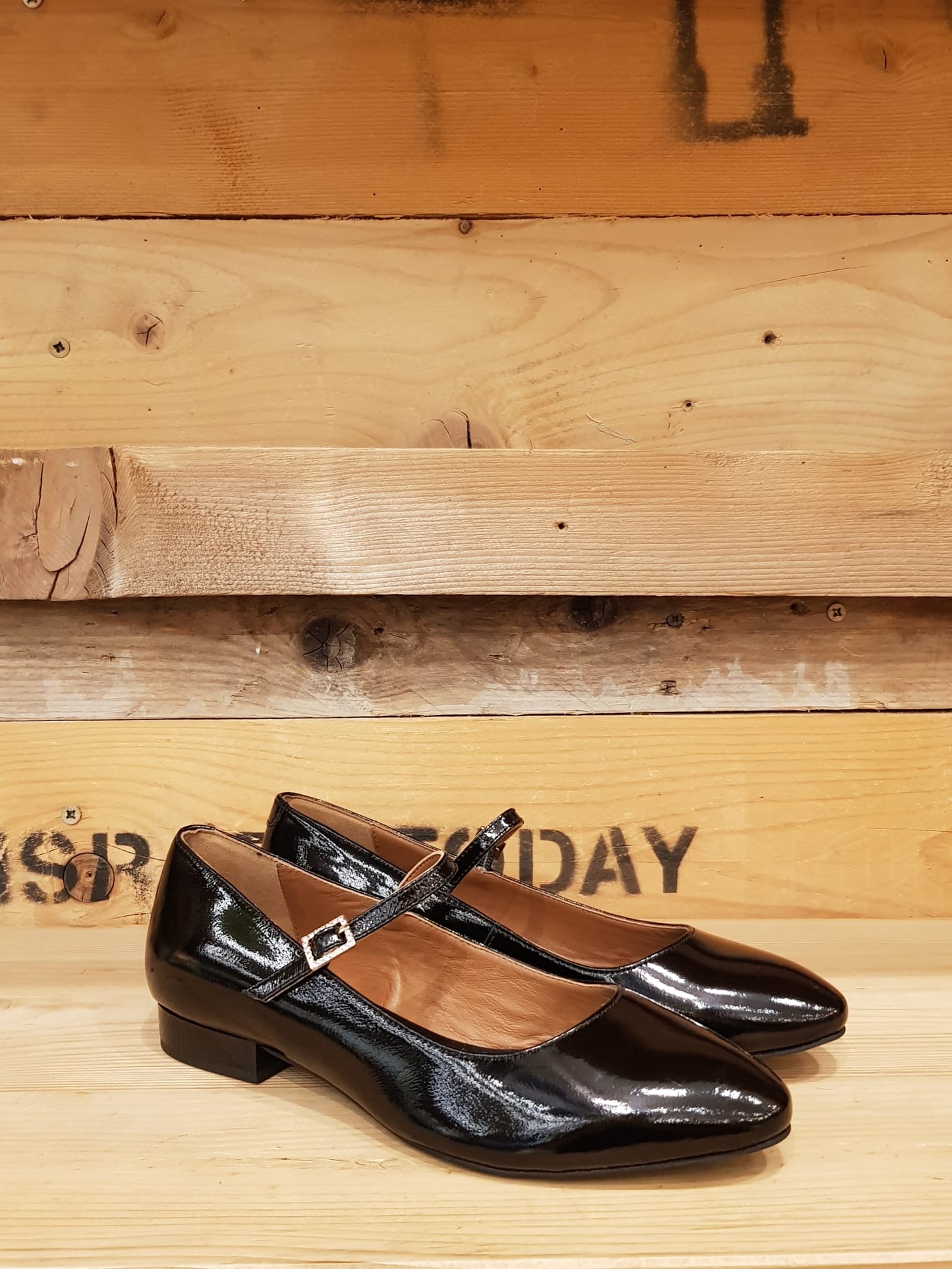 נעלי מרי ג'ין 73828H24