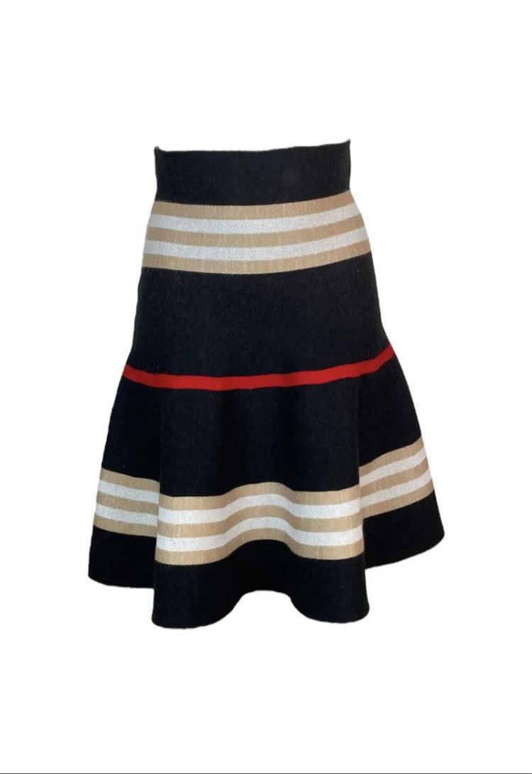 חצאית פסים CH21H25