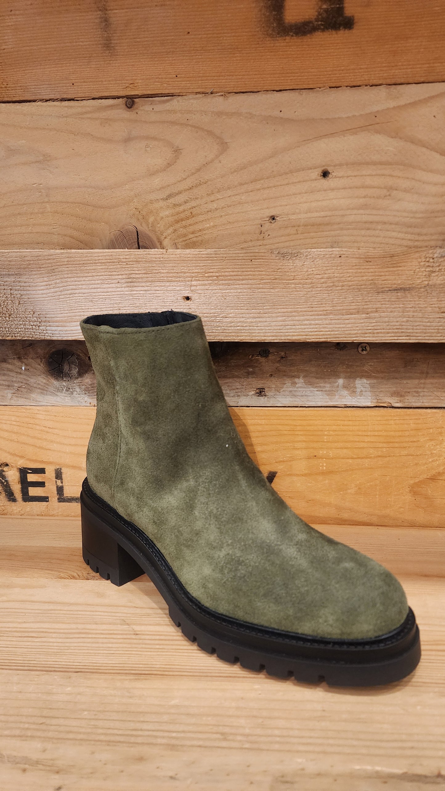 מגפוני אבזם MOIRA13H25