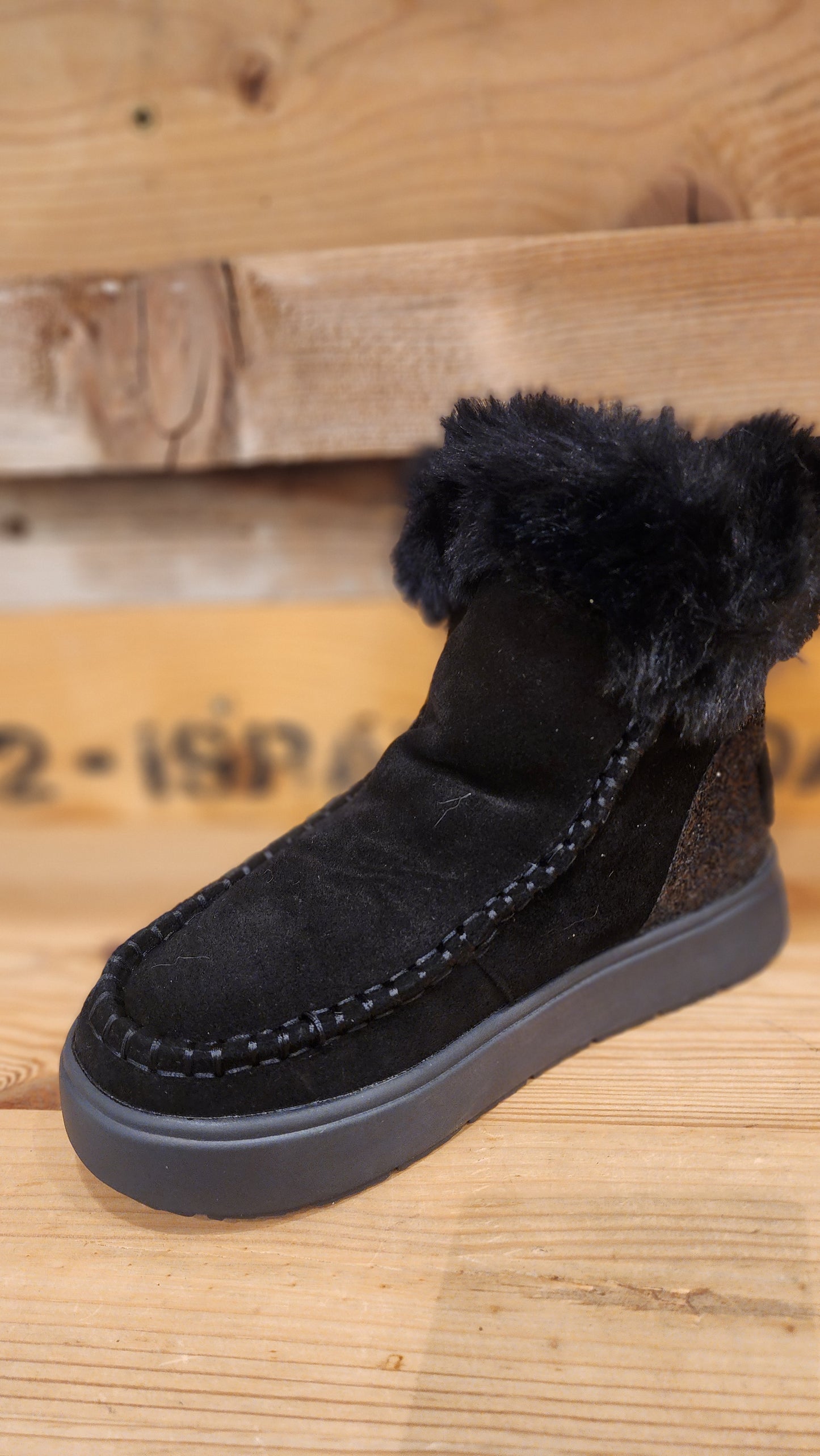 מגפון פרווה 76061H25