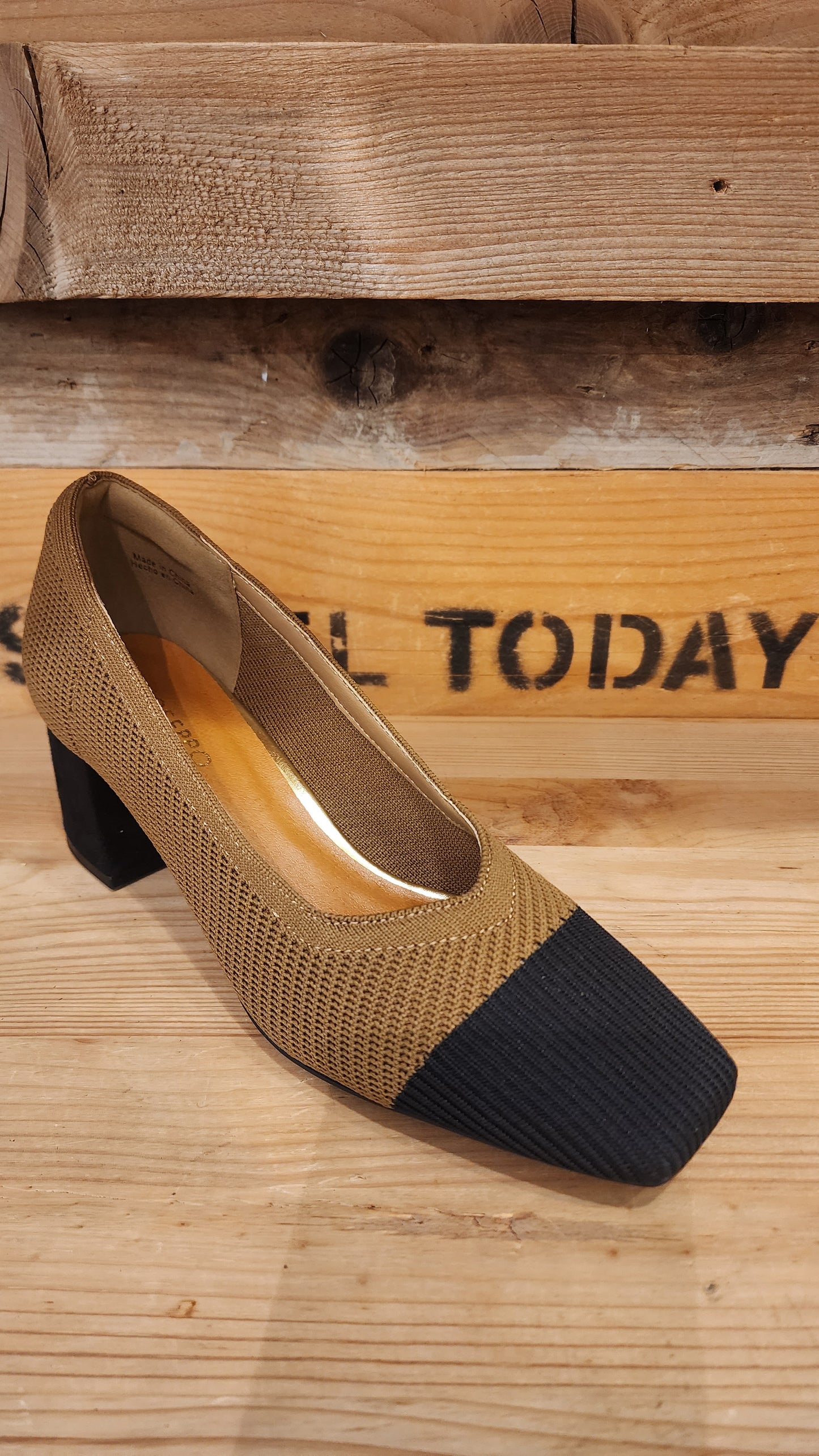 נעלי סירה 76893H25