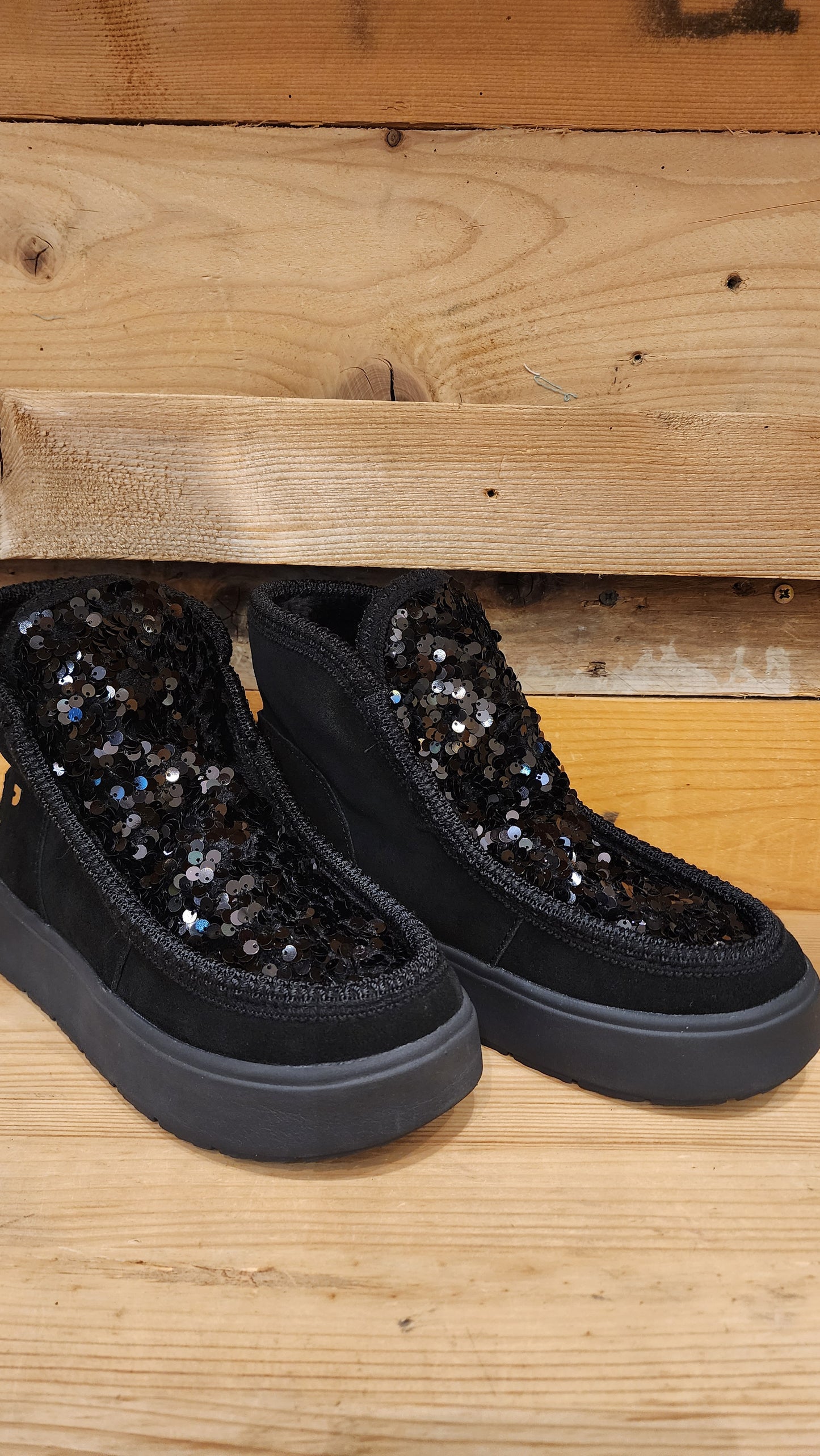 מגפוני פאייטים 73267H24